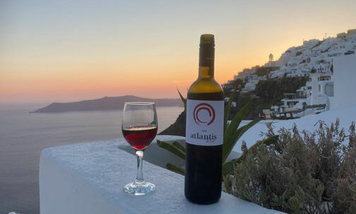 Wein auf Santorini