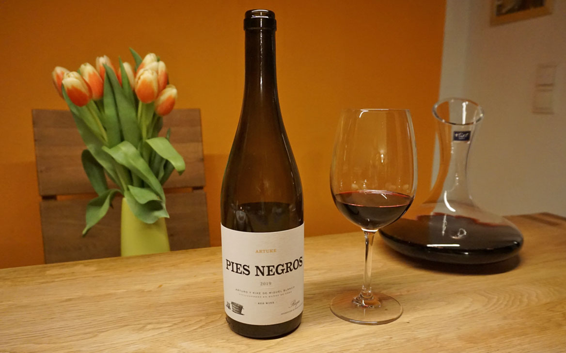 Moderne Rioja Weine Pies Negros 2019